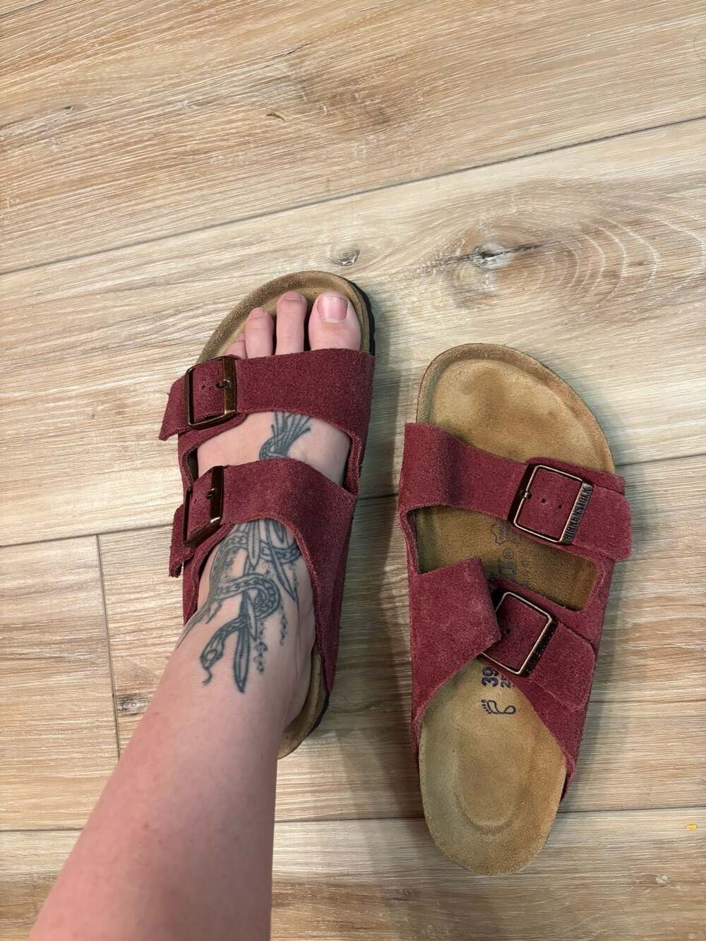 Birkenstock Arizona Suede Leather Sandals Burgundy Bordeaux Size 39